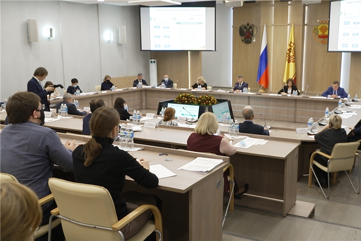 На заседании в Доме Правительства Чувашии подвели промежуточные итоги Плана до 2020 года, а также наметили новые цели и задачи на период до 2027 года.