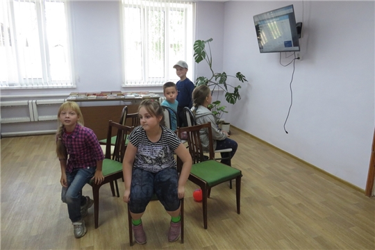 Познавательная игра «Знай, умей, действуй!» в Кирской библиотеке