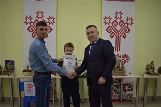 Праздничная программа «С папой классно!»