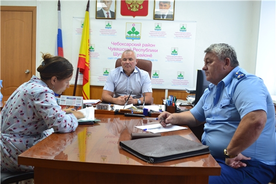 Николай Хорасёв рассмотрел обращения граждан
