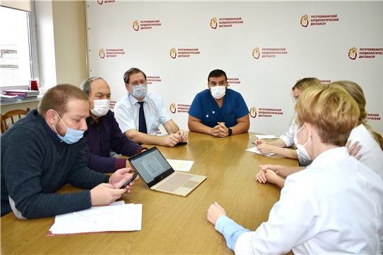 В Чувашию прибыла делегация федерального центра им. А.Н. Бакулева