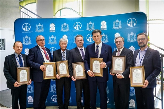 Главный врач Республиканской детской клинической больницы Минздрава Чувашии Анатолий Павлов победитель конкурса «Серафимовский врач»