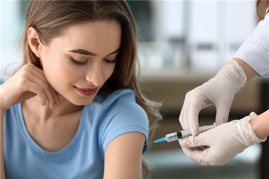 В Чебоксарском районе продолжается массовая вакцинация от коронавируса