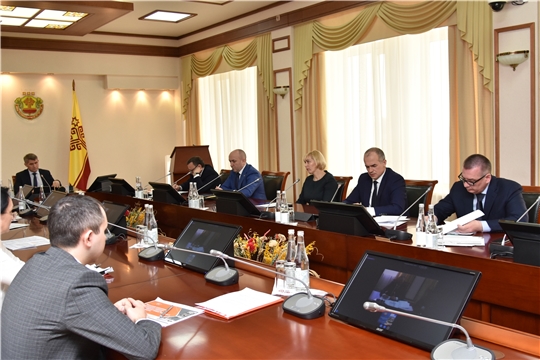 Грядущую модернизацию теплосетевого комплекса Чебоксар и Новочебоксарска обсудили на совещании в Доме Правительства