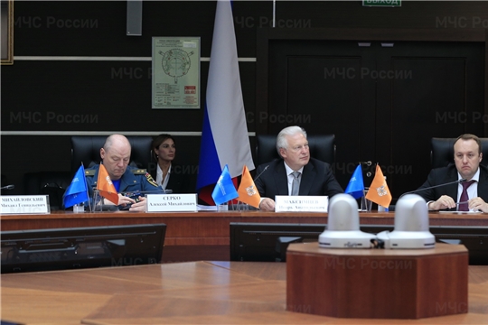 Вопросы безопасности жизнедеятельности и организации поиска пропавших людей обсудили на Общественном совете при МЧС России