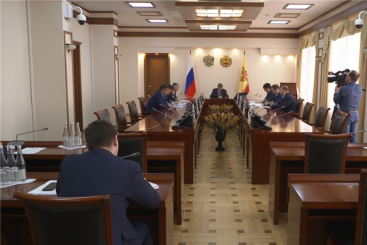 Федеральная программа энергоэффективности направлена на снижение затрат в коммунальной  сфере за счет внедрения сберегающих технологий