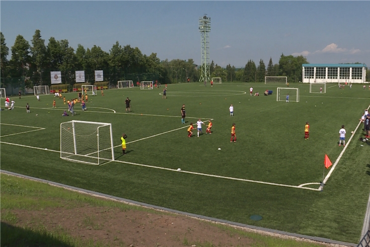 В Чебоксарах после масштабного ремонта открыли стадион «Олимпийский», а также положили начало реконструкции стадиона «Волга».