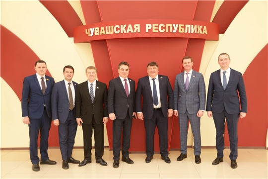 Сенаторы ознакомились с проектами, реализуемыми в рамках индивидуальной программы социально-экономического развития Чувашской Республики