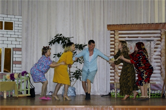 Ибресинский народный театр на сцене Малокармалинского ЦСДК