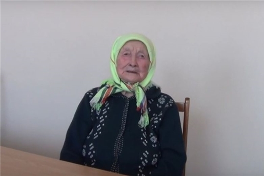 1 места республиканского конкурса исследовательских работ клубных формирований КДУ «Чтобы помнить» удостоена работа «Воспоминания участника-строителя Сурского оборонительного рубежа Захаровой Елены Васильевны»