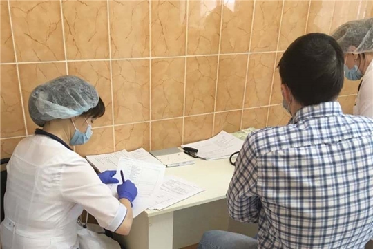 Сотрудники кардиодиспансера проходят вакцинацию от коронавируса