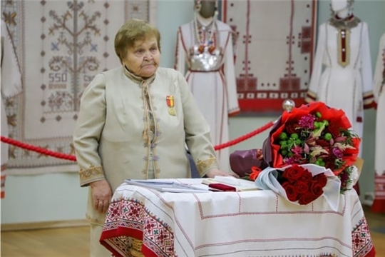 Светлой памяти Марии Симаковой