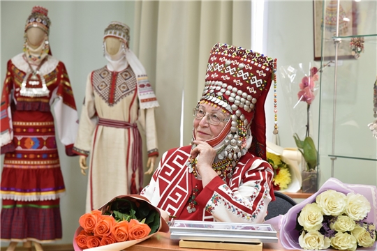 Красота народных уборов Зинаиды Вороновой - выставка в Музее чувашской вышивки