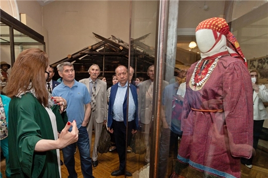 Будем дружить музеями