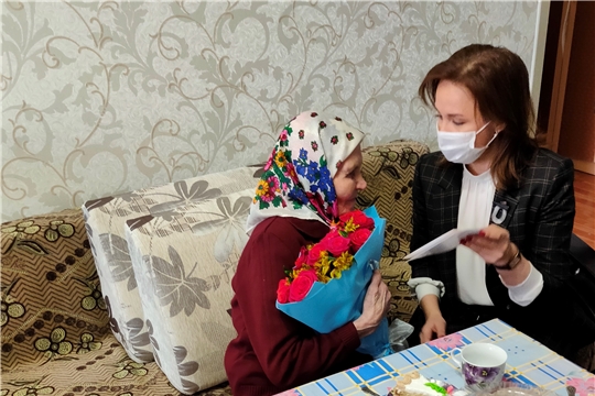 Сегодня 90 лет исполняется строителю Сурского оборонительного рубежа Елизавете Прокопьевне