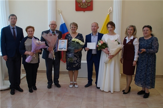 Нет крепче на земле союза, чем счастливая и дружная семья!