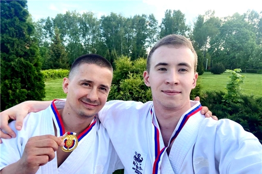 Сергей Сергеев и Данила Германов – победители Кубка России по всестилевому каратэ