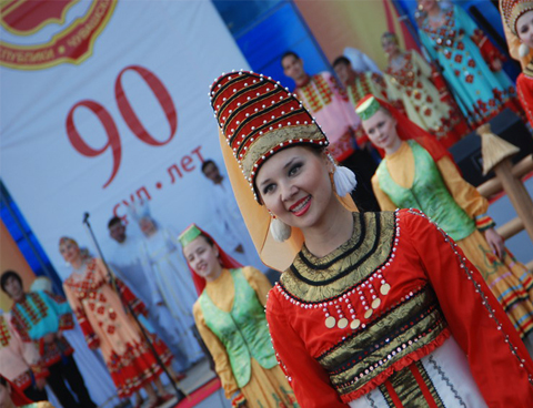 С праздником! 