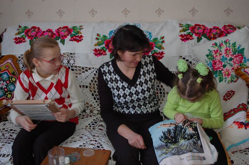 Семья, рожденная из сердца 