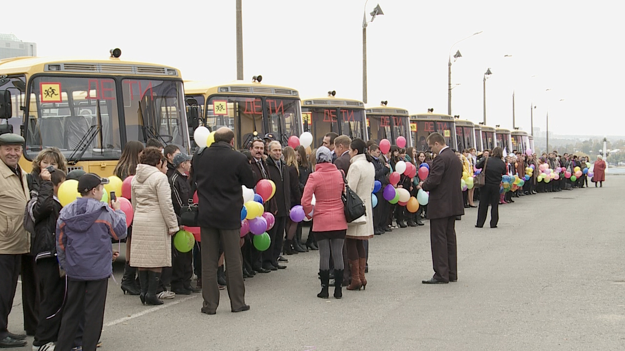    За знаниями – на новых автобусах