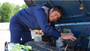 В олимпиаде профессионального мастерства выбрали лучшего автомеханика 