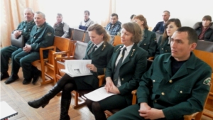 Вопросы обеспечения пожарной безопасности на землях лесного фонда рассмотрены на совещании в Мариинско-Посадском лесничестве 