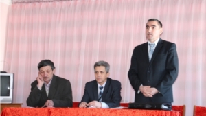 В рамках Единого информационного дня руководитель Госветслужбы Чувашии Сергей Скворцов посетил Шумерлинский район 