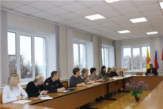г. Алатырь: состоялось очередное заседание межведомственной комиссии по вопросам своевременности и полноты выплаты заработной платы, снижения неформальной занятости