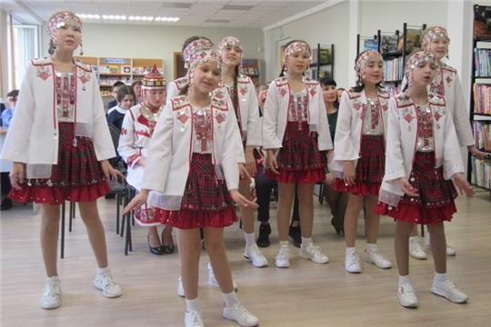 Чувашская республиканская детско-юношеская библиотека провела онлайн-встречу с Пермской краевой детской библиотекой им. Л. И. Кузьмина