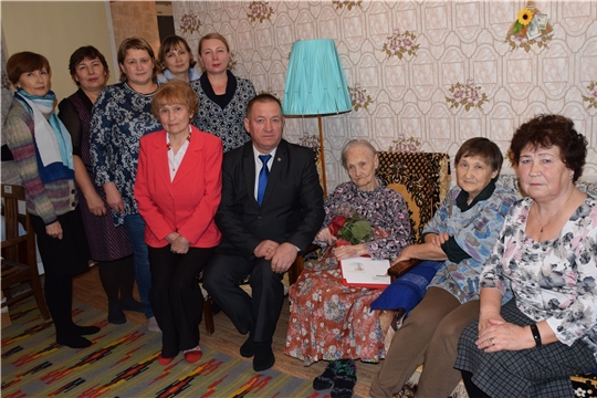100-летний юбилей отметила жительница Красночетайского района Лидия Алексеевна Стекольщикова