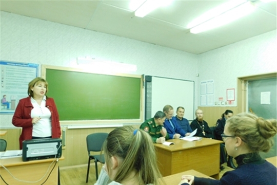 В школах продолжаются встречи с субъектами профилактики