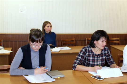 Состоялось заседание межведомственной комиссии по вопросам своевременности и полноты выплаты заработной платы, снижения неформальной занятости при главе администрации Моргаушского района
