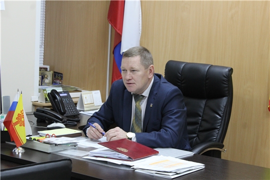 Глава администрации Шемуршинского района Владимир Денисов провел еженедельное совещание