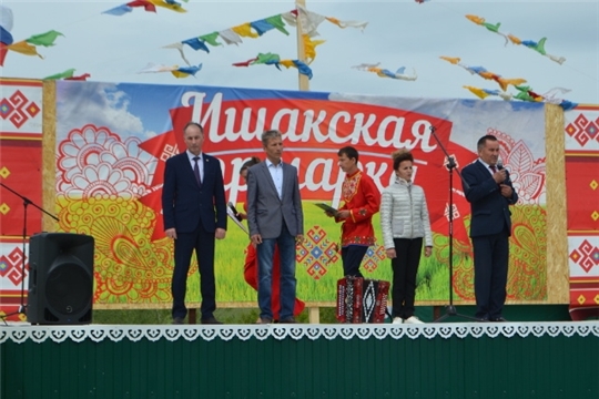 Празднование открытия Ишакской ярмарки по добрым традициям
