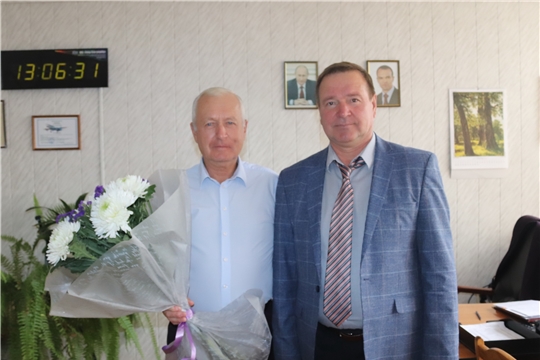 г. Алатырь: ровно 20 лет акционерным обществом «Завод «Электроприбор» руководит А.Н. Афанасьев
