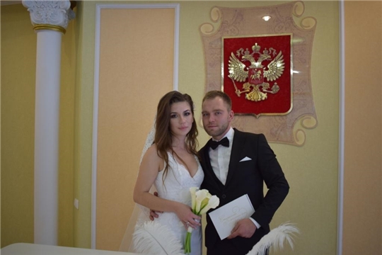 Сезон «осенних браков» в Алатыре успешно открыт
