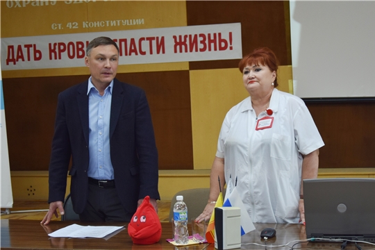 В Чебоксарах экскурс в историю города пяти веков проведен для сотрудников Республиканской станции переливания крови