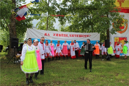 В День святого Николая жители трех населенных пунктов: деревень Акчикасы и Калугино, села Баймашкино отпраздновали День деревни