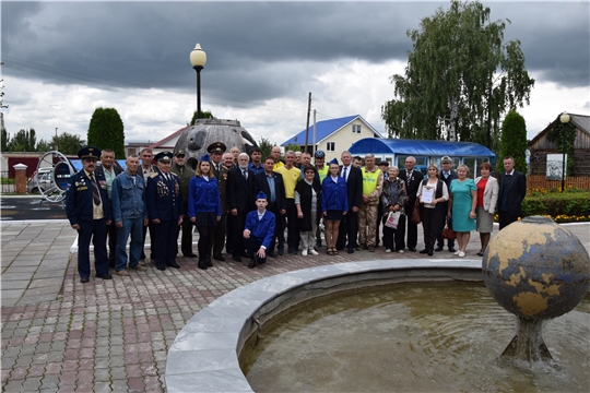 В Мемориальном комплексе летчика-космонавта СССР А.Г. Николаева отметили 57-ю годовщину первого космического полета чувашского Сокола