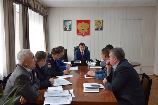 Вопросы охраны общественного правопорядка обсуждены в администрации Московского района г. Чебоксары