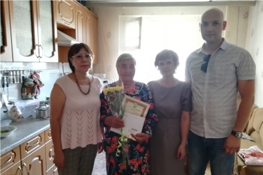 90 лет исполнилось жительнице Новочебоксарска, ветерану труда и ветерану Великой Отечественной войны Андреевой Анастасии Ивановне