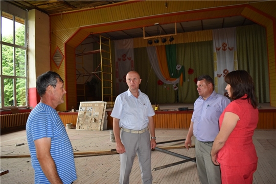 Ремонтируется Персирланский СДК