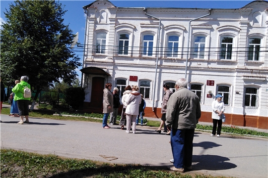 Туристы в Ядрине