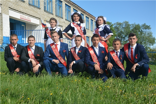 Праздник Последнего звонка в МБОУ "Большетаябинская ООШ"