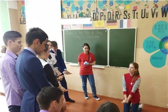 В пришкольных лагерях Яльчикского района проводятся профилактические занятия по безопасности на воде