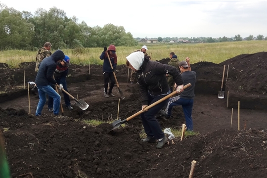 Раскопки на Большетаябинском городище - второй этап