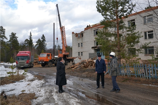 В Алатырском районе ведется реконструкция здания БУ «Социально - оздоровительный центр граждан пожилого возраста и инвалидов «Вега» Минтруда Чувашии