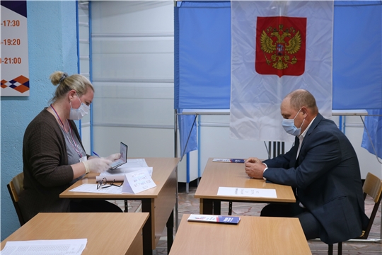Директор ГУП «Чувашгаз» Сергей Варлашкин принял участие в голосовании по поправкам в Конституцию