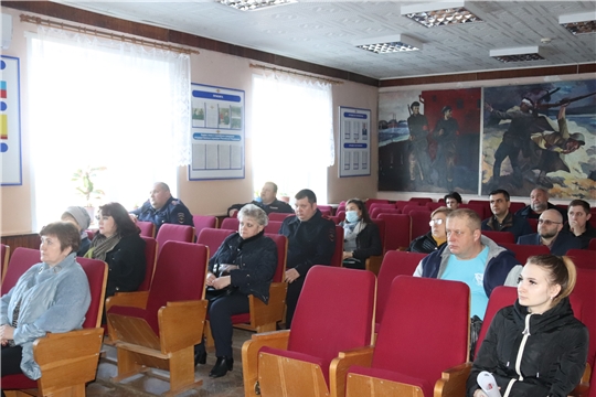 г. Алатырь: на время «карантинных выходных» руководителям предприятий общественного питания рекомендовали изменить режим работы или закрыть заведения