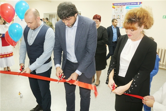 В Чебоксарах в школе №17 открыли борцовский зал